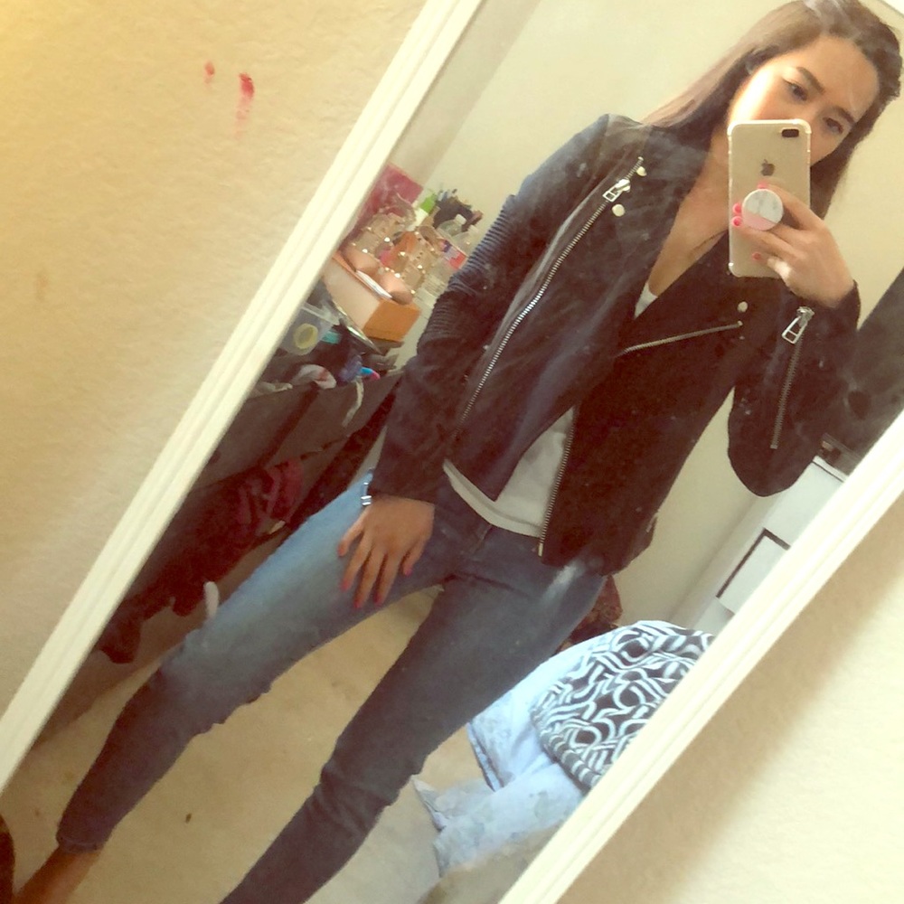 Aritiza  Wilfred moto jacket